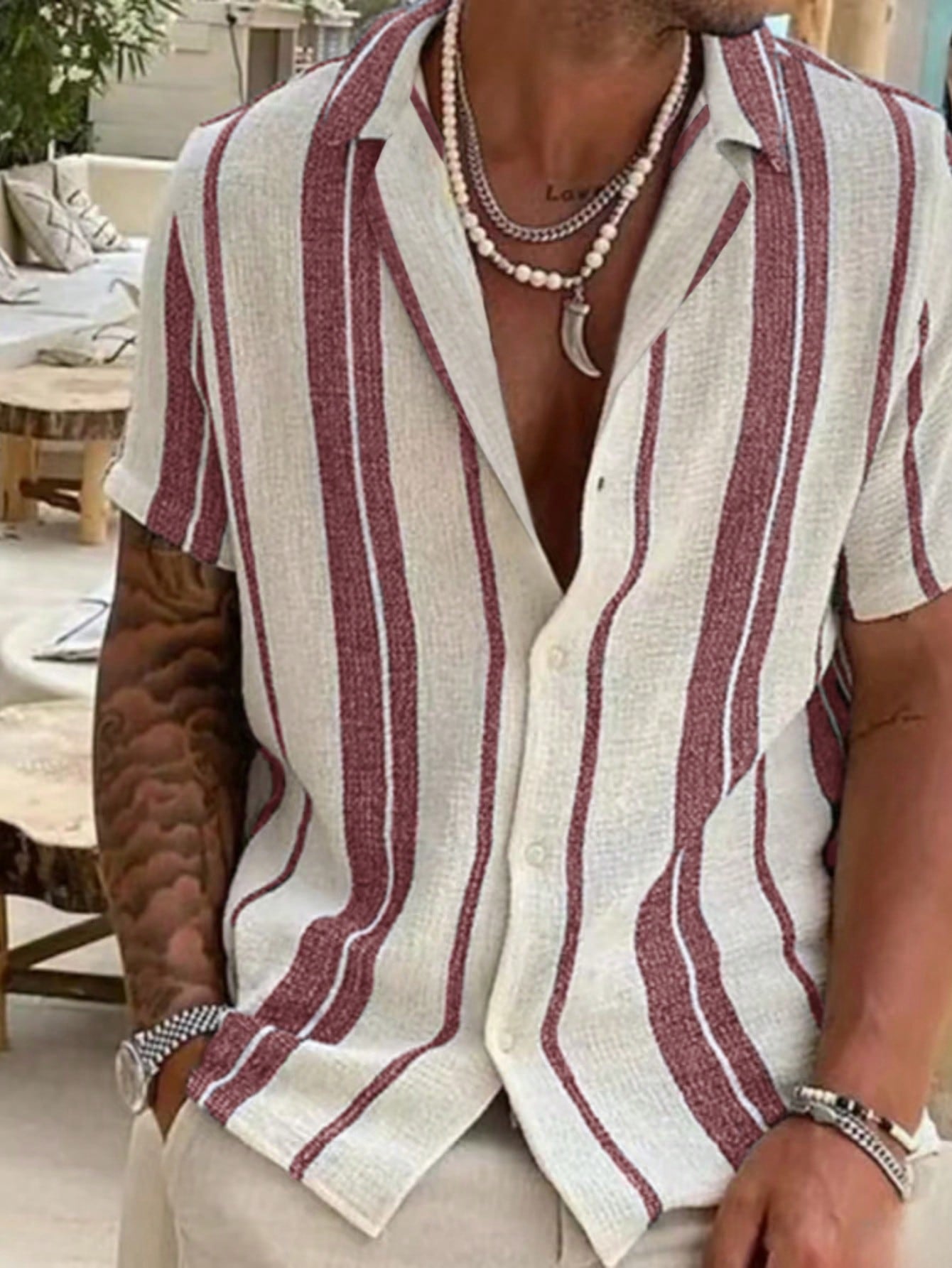 Men's Striped Button-Down Short Sleeve Shirt