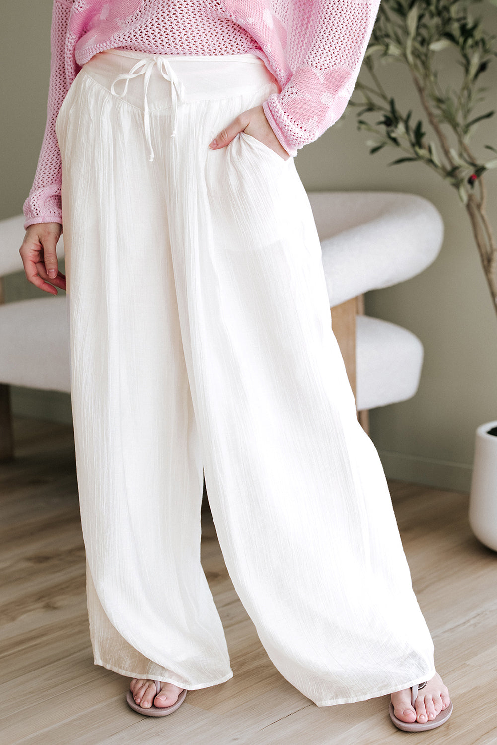 women's White Casual Tie Waist Pleated Wide Leg Pants